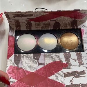 Pat McGrath sublime skin highlighter